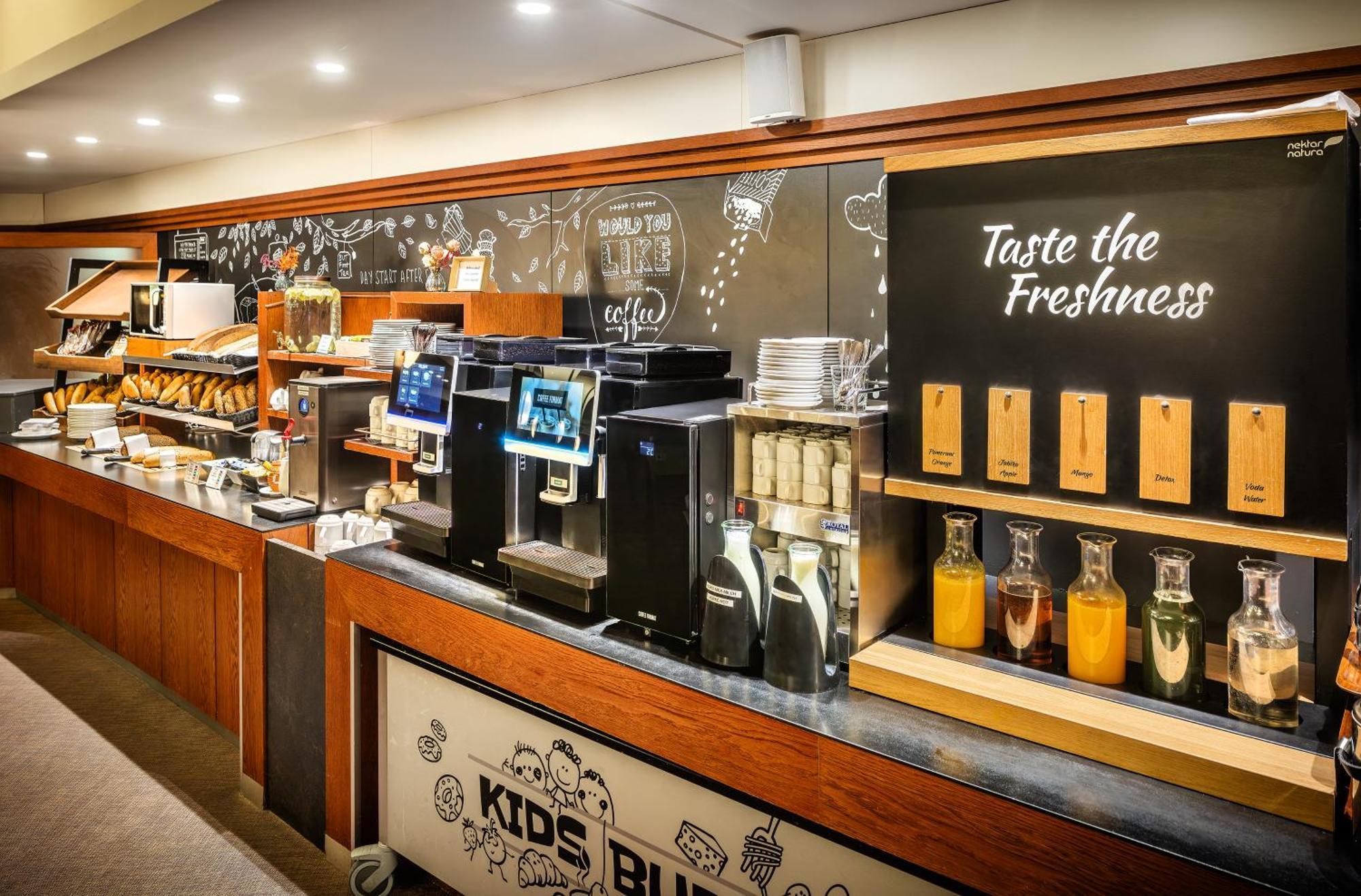 和谐俱乐部酒店 Špindlerŭv Mlýn 外观 照片